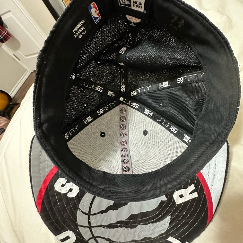 Raptors hat
